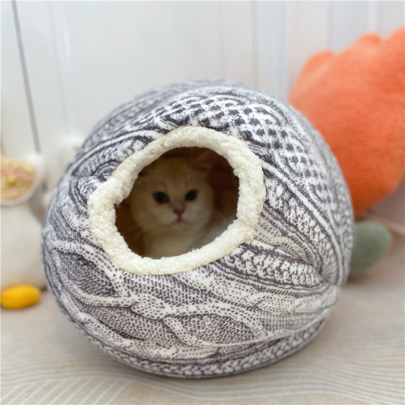 Toca Cozy Nest — Woven Wool Cat Bed