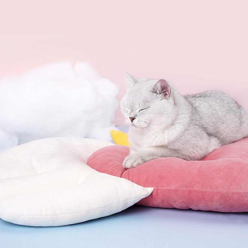 New Dog Cave Bed Comfortable Winter Warm Puppy Cats Sleeping Mat Bed Top Quality Love Heart Shape Angel Wings Soft Cat Bed